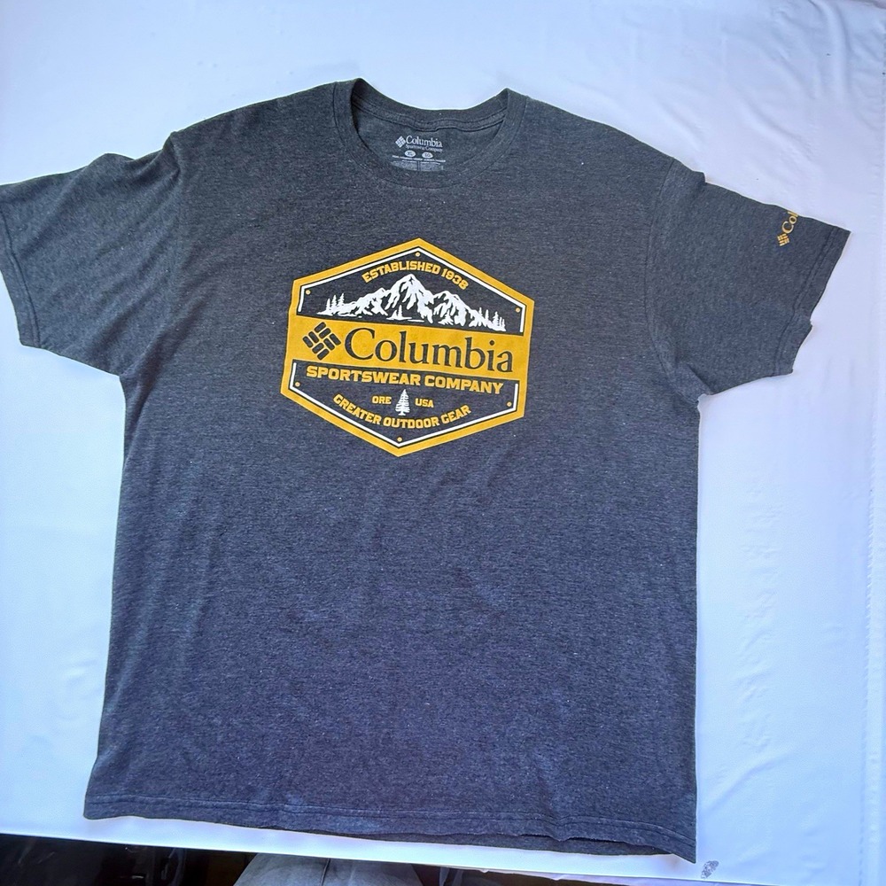 Columbia Mens XL Gray Graphic Logo T-Shirt Crew Neck Short Sleeve Cotton Knit